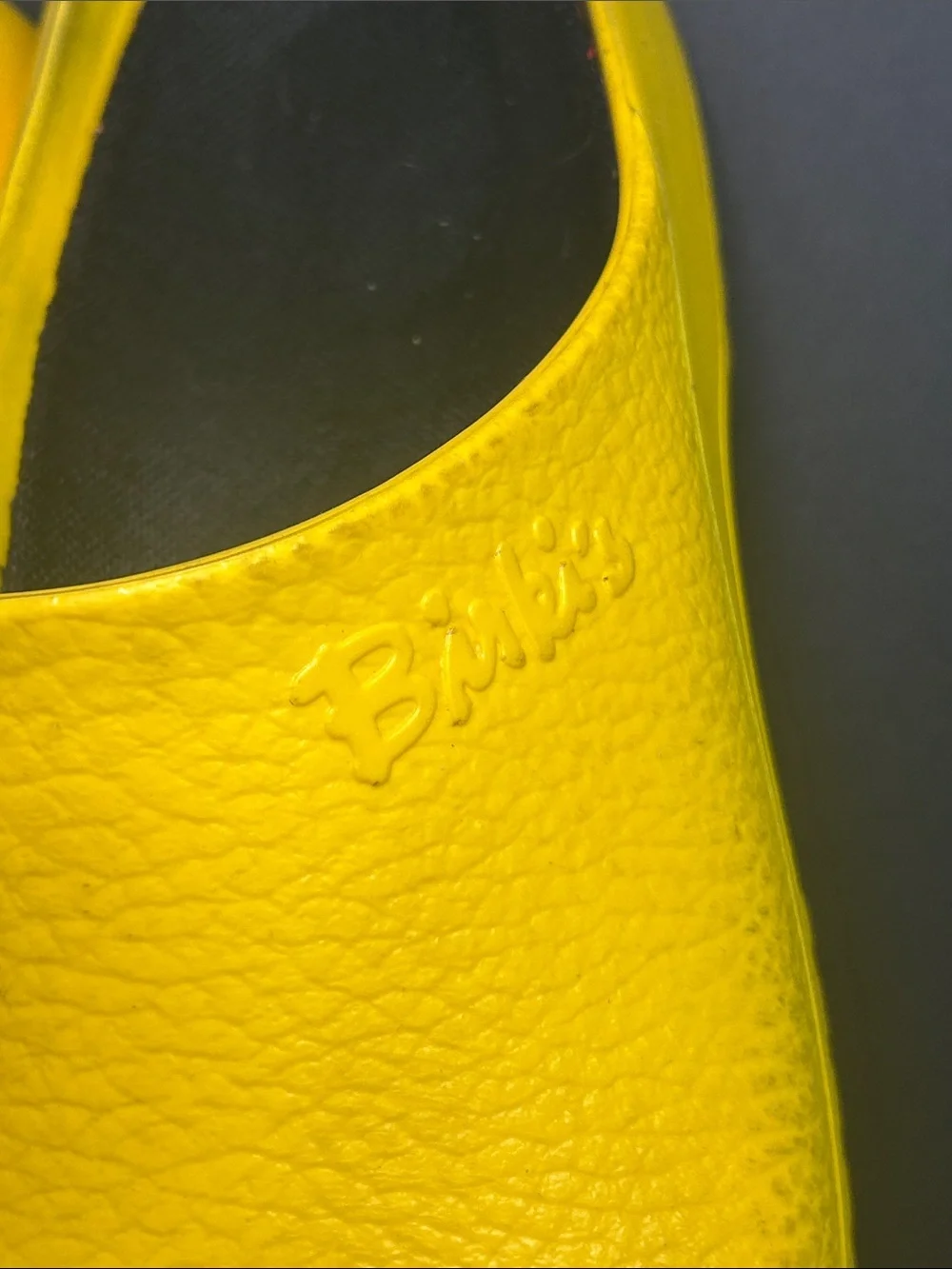 BiBi vibrant yellow